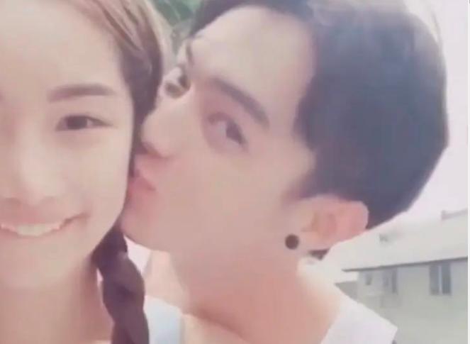 许凯新剧路透照曝光二人甜蜜,许凯新剧身份