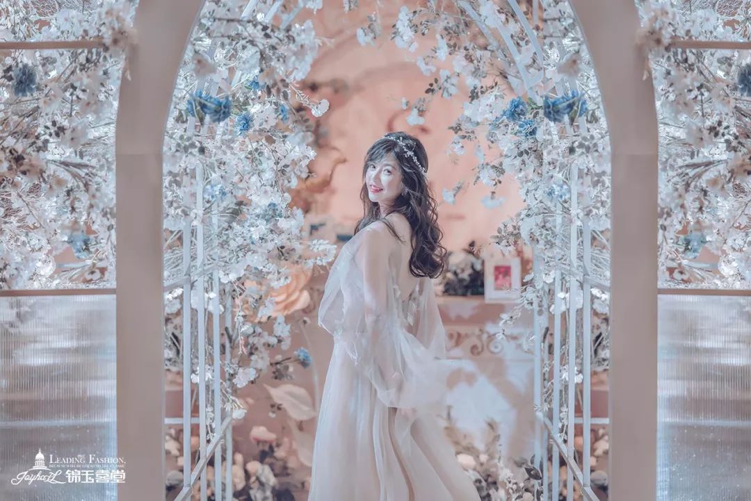 在幸福的时候遇见你,在幸福的边缘遇见你