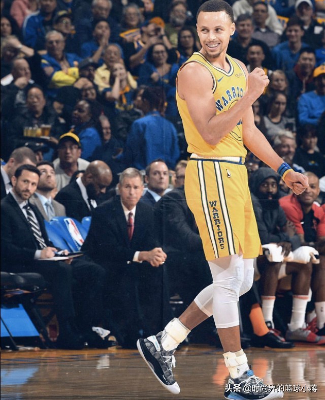 库里踩脚视频,库里上脚库里6全明星配色