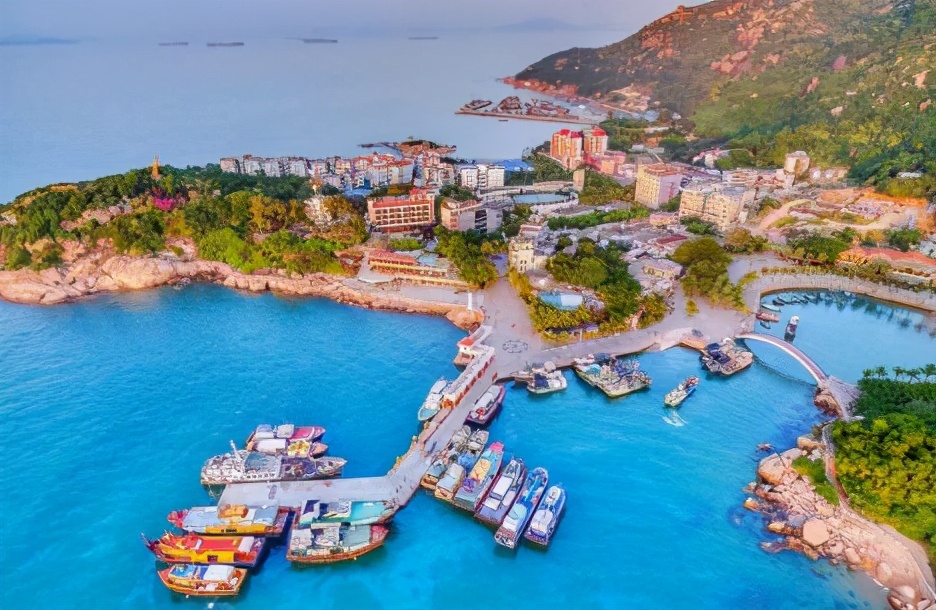 奇特的海岛风光海上明珠,一座小岛藏着不为人知的绝美风景