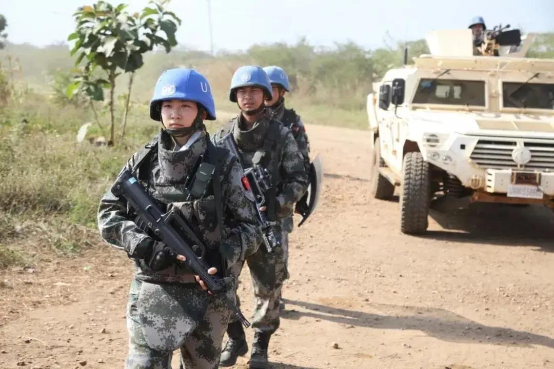 姑娘来当兵完整视频,姑娘我要去当兵了歌曲原唱