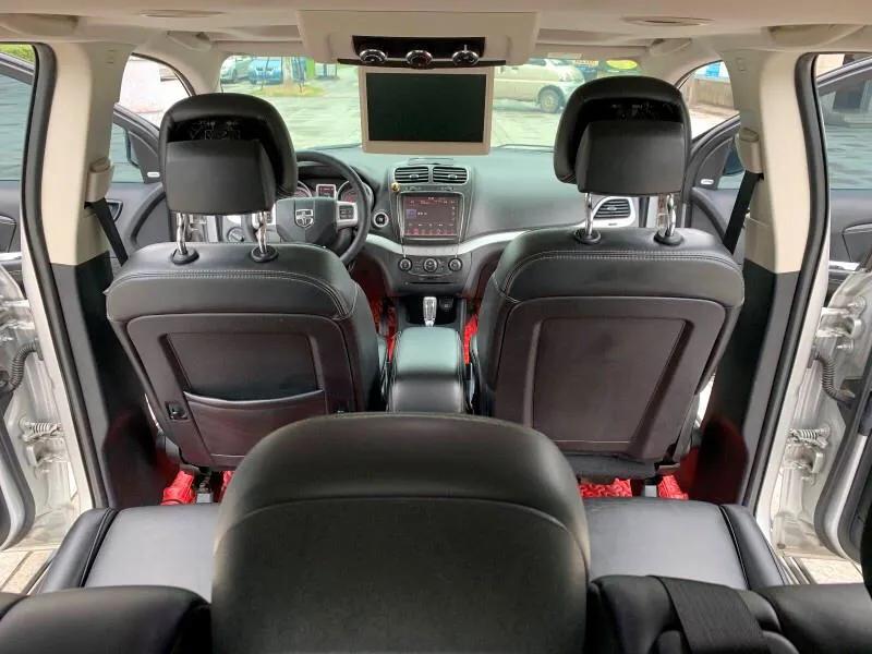 2014年道奇酷威2.4l两驱尊尚版,道奇酷威13年2.4l两驱尊尚版