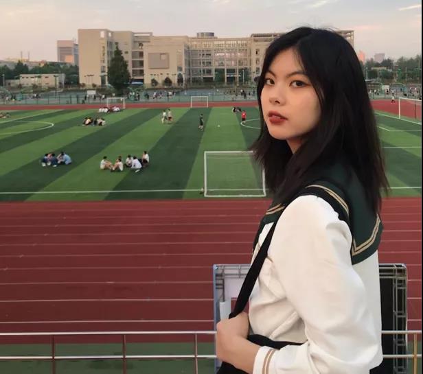 陕西高颜值的大学生,清华学霸颜值惊呆网友