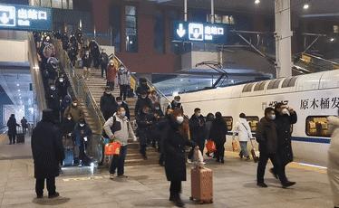 2021春运期间航班正常运行吗,2021春运各地火车站情况