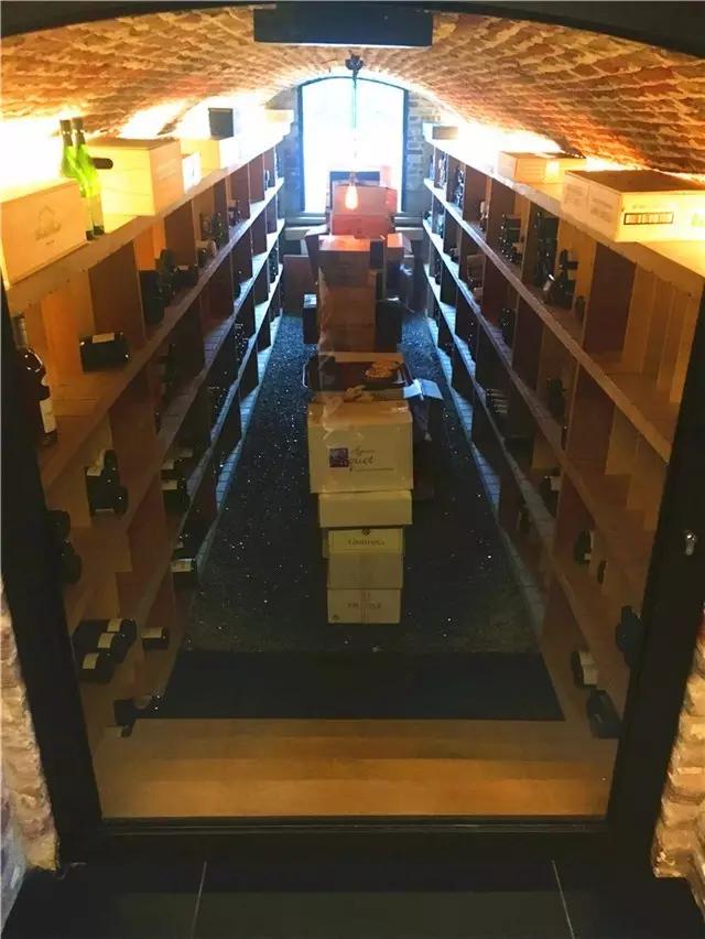 米其林餐厅三星美食试吃,米其林三星餐厅3000块能吃多少