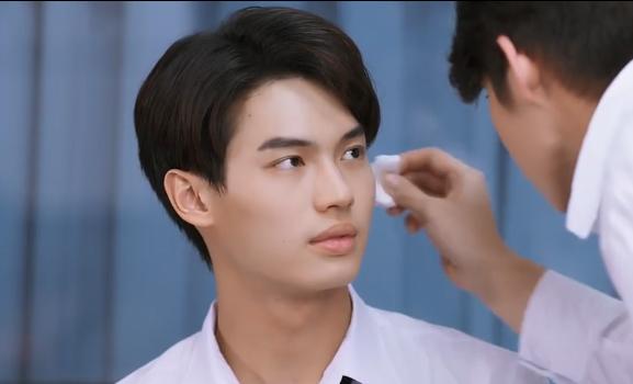 泰国电视剧假偶天成在线免费观看,假偶天成双男主个人资料