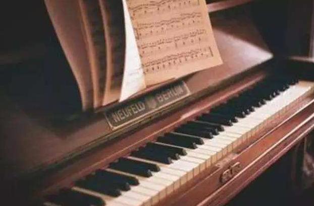 哈农所有曲子都需要高抬指吗,哈农怎么弹