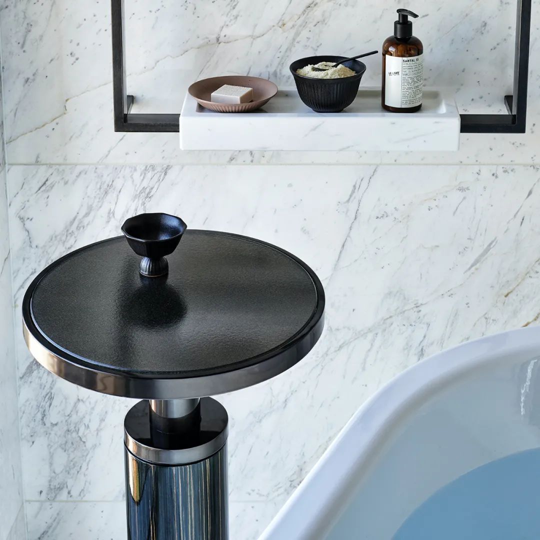 好利来黑天鹅餐具,黑天鹅刀叉是银的吗