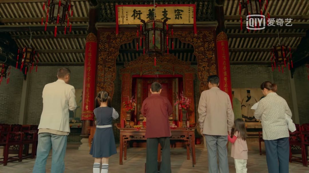 ​年经国纬家为梭，《澳门人家》的两个“三位一体”编织岁月如歌