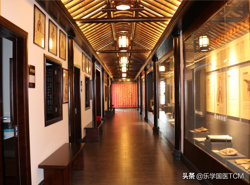 这里古韵犹存别具匠心游北京同仁堂中医馆品中医药文化