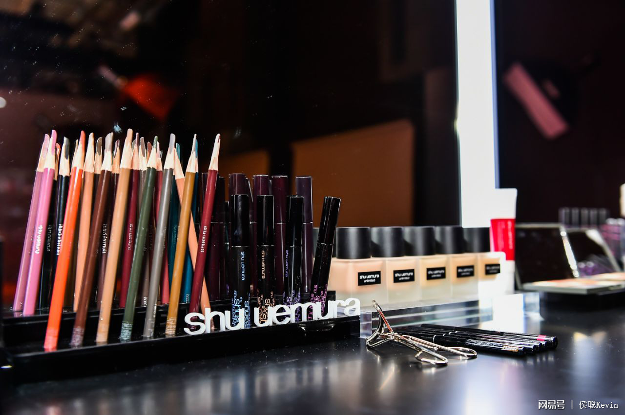 10.18植村秀新品派对,植村秀2018圣诞彩妆视频