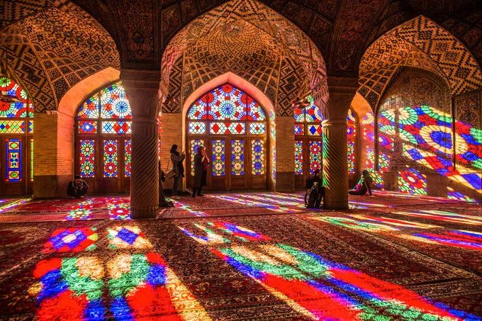 说出三个对中国免签的国家,唯一一个只对中国免签的国家