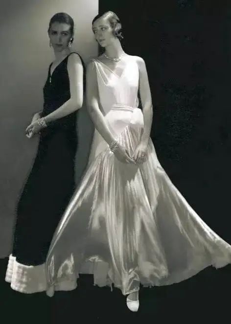 她取了个中国名字，从此纵横西方名流艺术圈30年