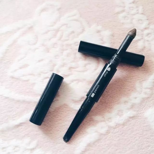 男朋友约我吃饭总是我买单,男朋友给我发了10块红包