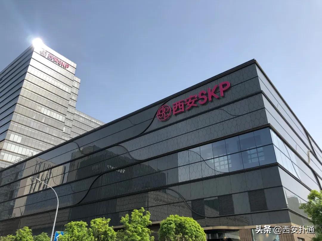 西安一个小网红,西安一个高高瘦瘦的网红