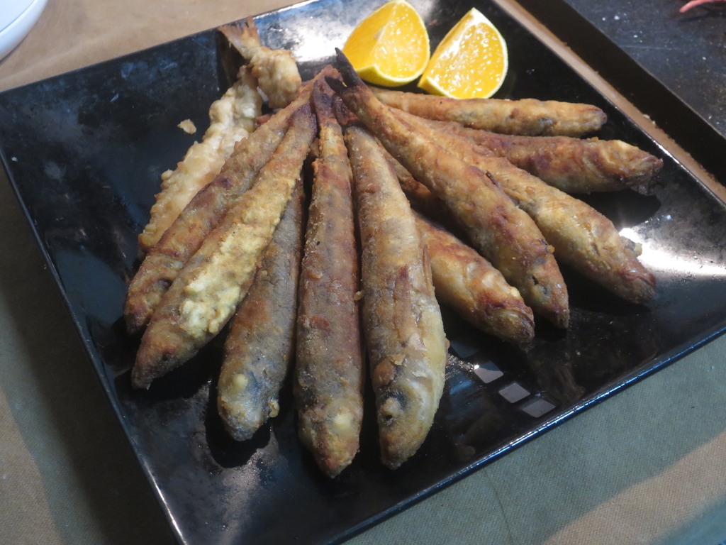 樱桃能治痛风吗,痛风吃樱桃降尿酸吗