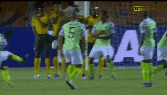 申花外援乌龙助攻，尼日利亚雄鹰绝杀南非，昂首挺进半决赛