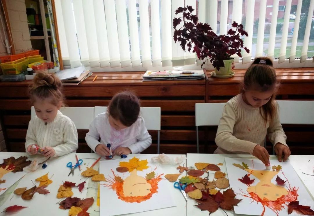 秋天落叶手工作业,秋天的颜色手工作业