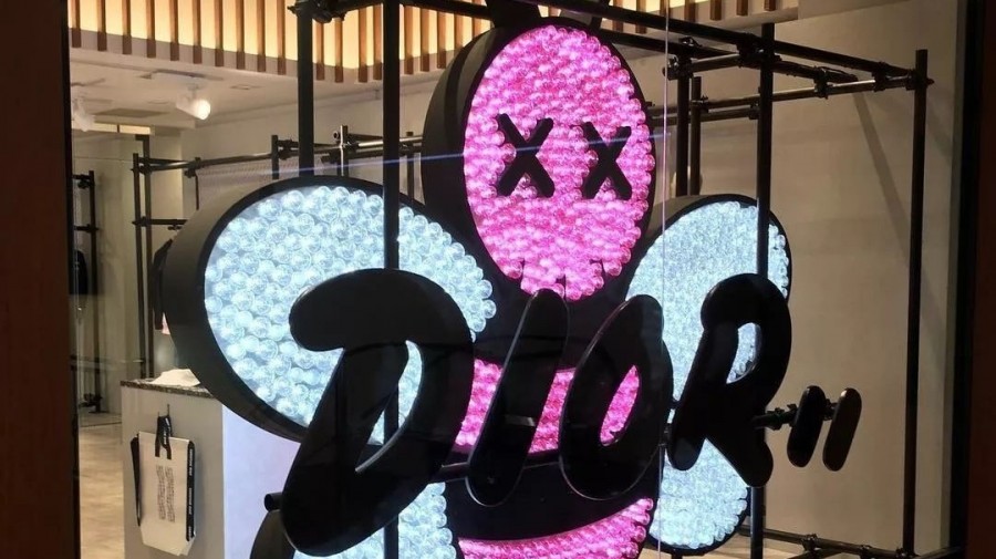 潮牌kawst恤,kawst恤联名