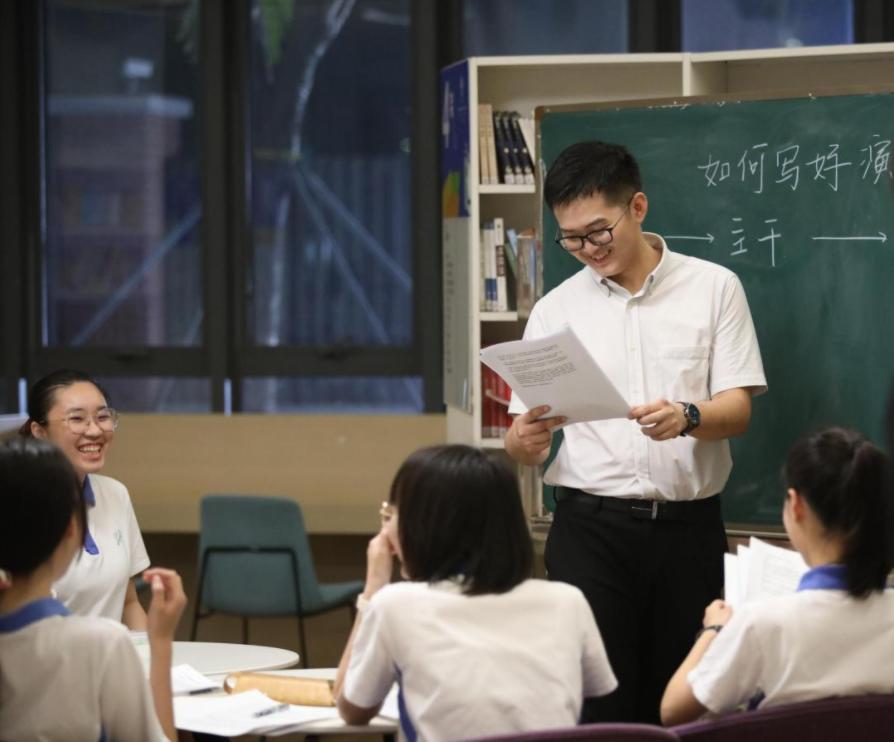 名校毕业年薪有百万,揭秘名牌大学生毕业五年真实工资