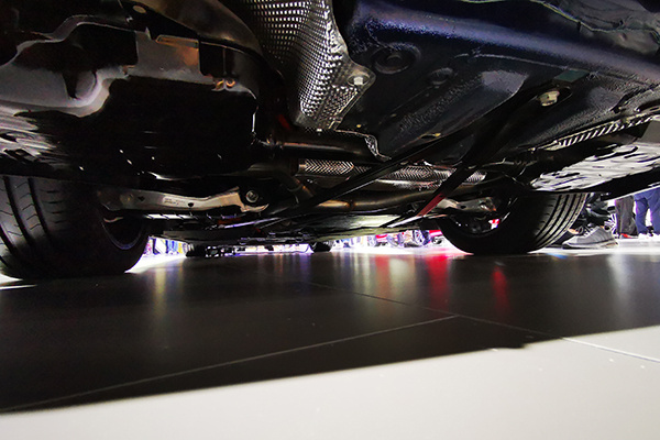 奥迪a6l55quattro,广州车展新款a6