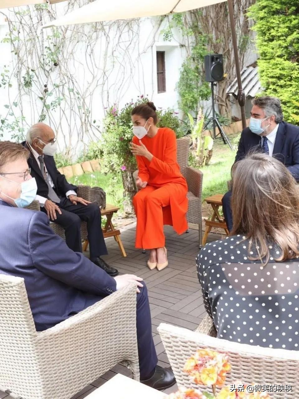 zara一套衣服多少钱,zara一件衣服成本多少钱