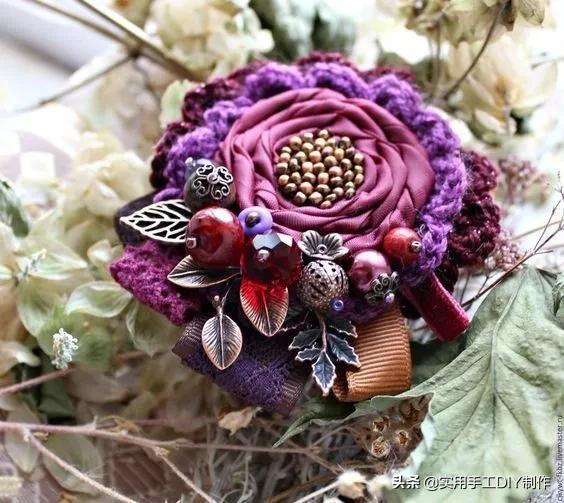 布艺玫瑰花的作品,花朵布艺作品