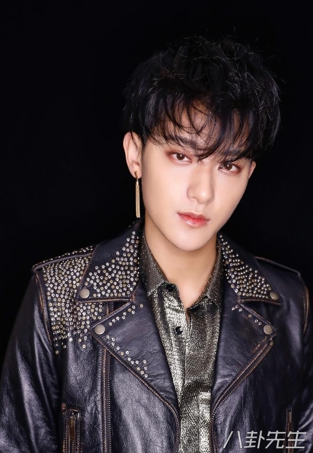 香奈儿官宣代言人,林允是香奈儿全球形象大使