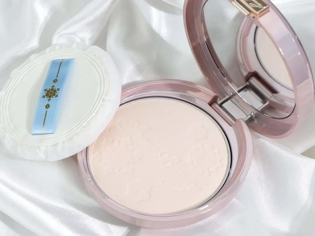 资生堂心机蜜粉2020,资生堂心机蜜粉和资生堂对比