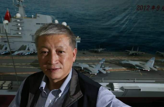 他心怀大爱，奔波多年买回辽宁舰前身，个中艰辛折磨得他几欲落泪