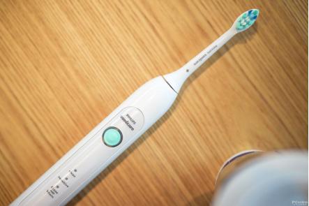 zr电动牙刷和小米电动牙刷哪个好,usmle电动牙刷和华为电动牙刷