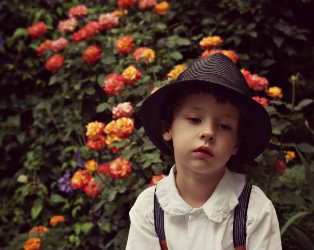 14岁男孩为玩手机撒谎：孩子每个谎言背后，都是内心向你呼救