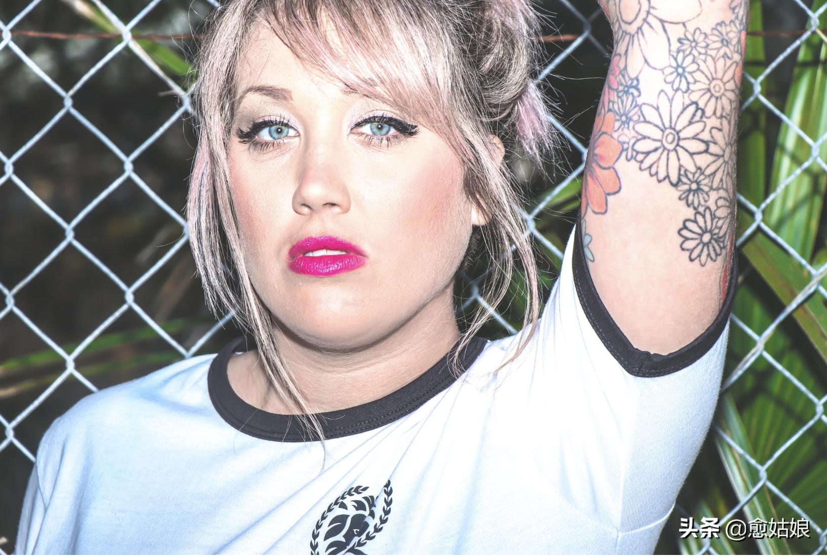 想跟分手了很久的前任复合,分手多年后再联系的感觉