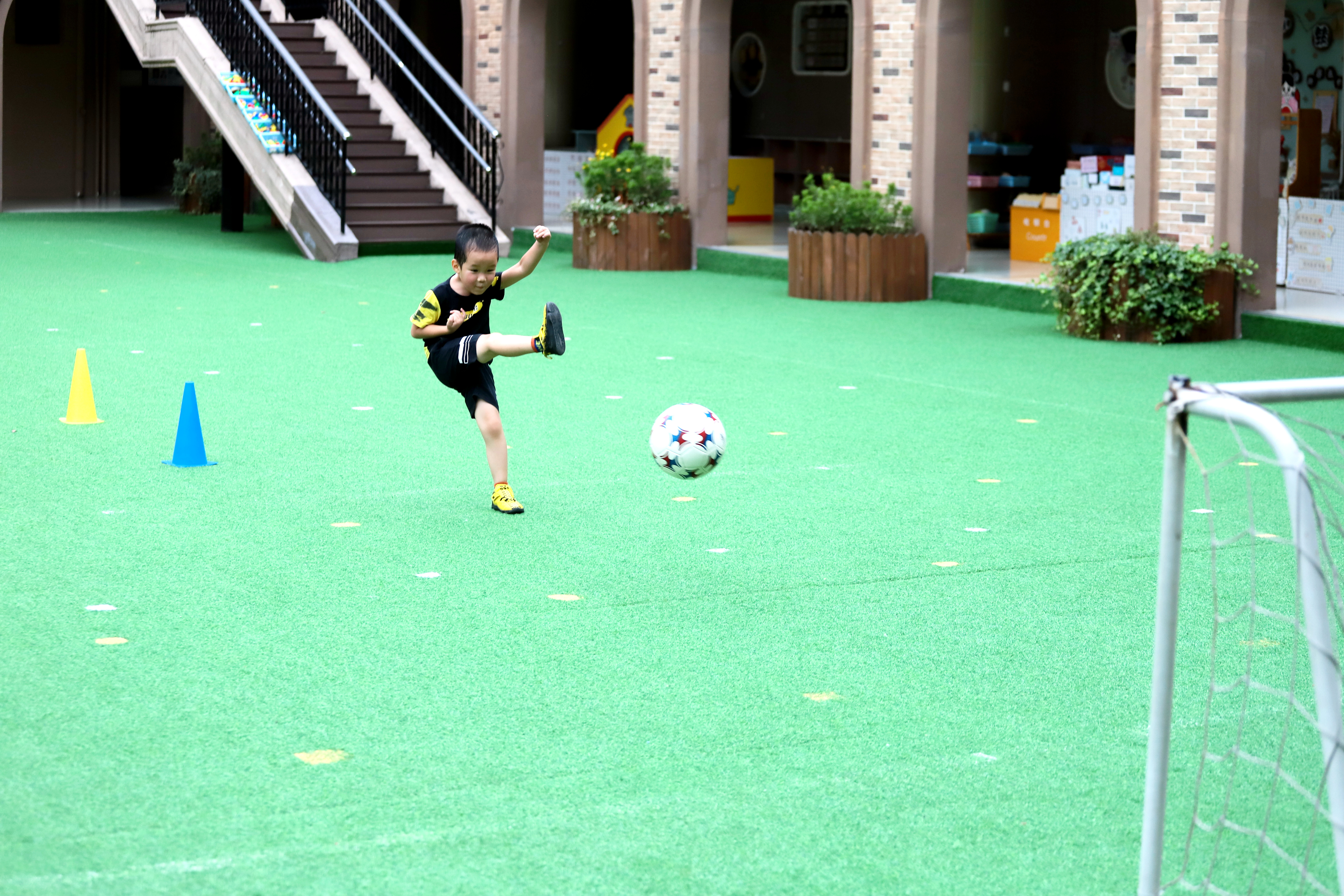 彭山儿童夏令营军训,彭山区暑假夏令营