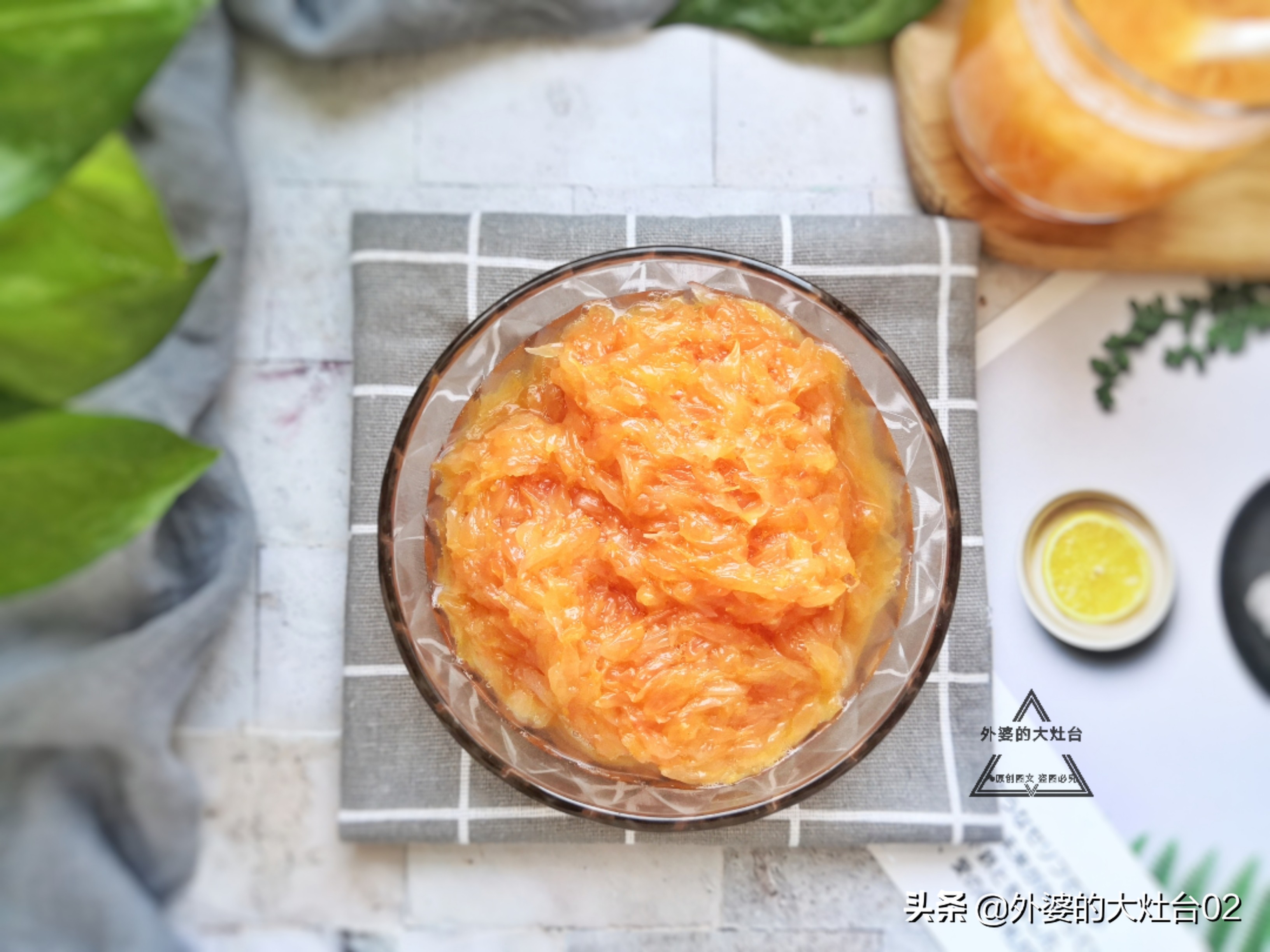 小孩吃了个柚子咳嗽了,太酸的柚子小孩吃多有什么影响