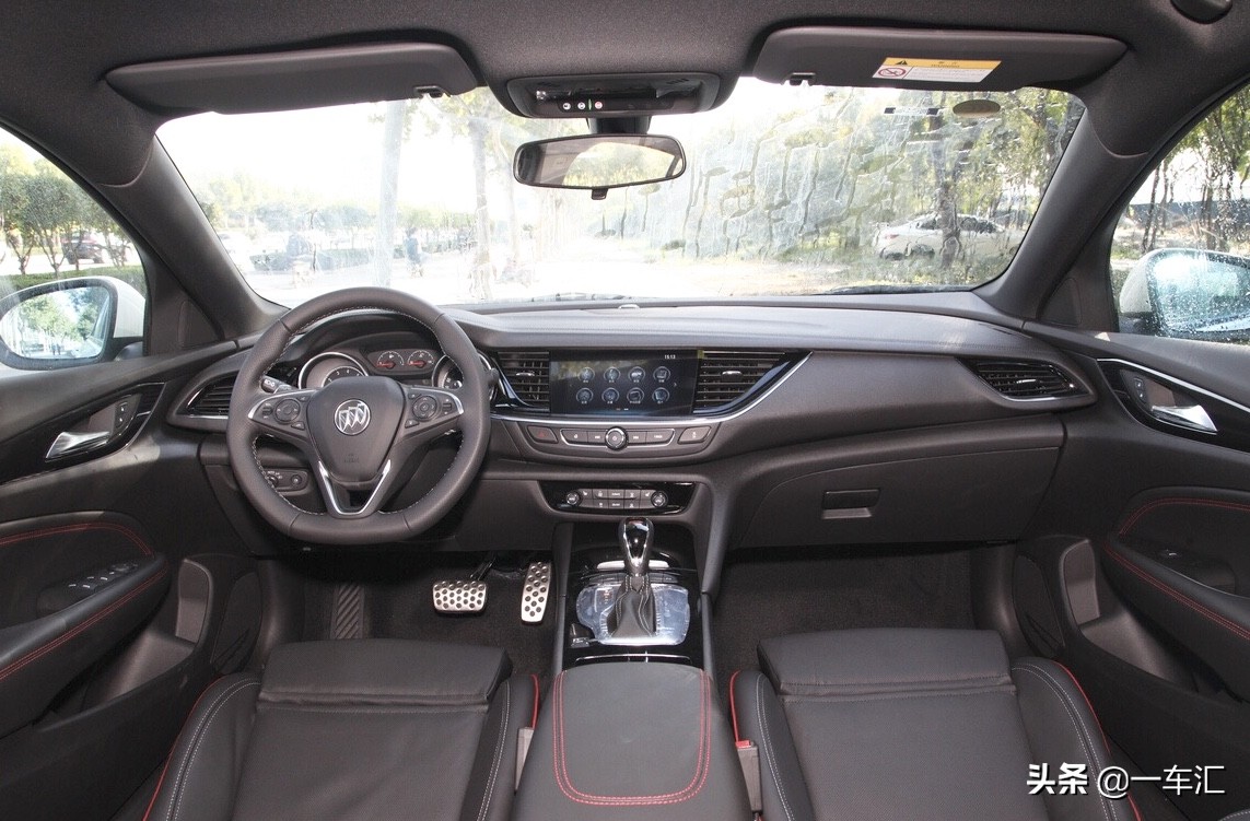 别克君威gs28t尊贵版值得购买吗,别克君威gs28t尊贵型讲解