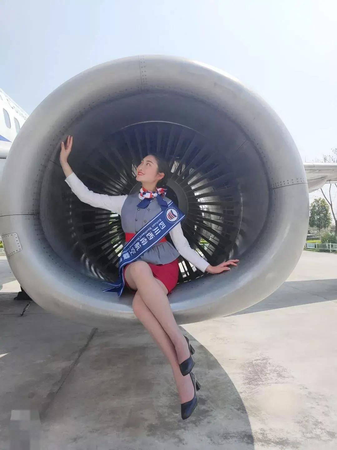 瑗胯埅澶у,鍥涘窛瑗胯埅澶у