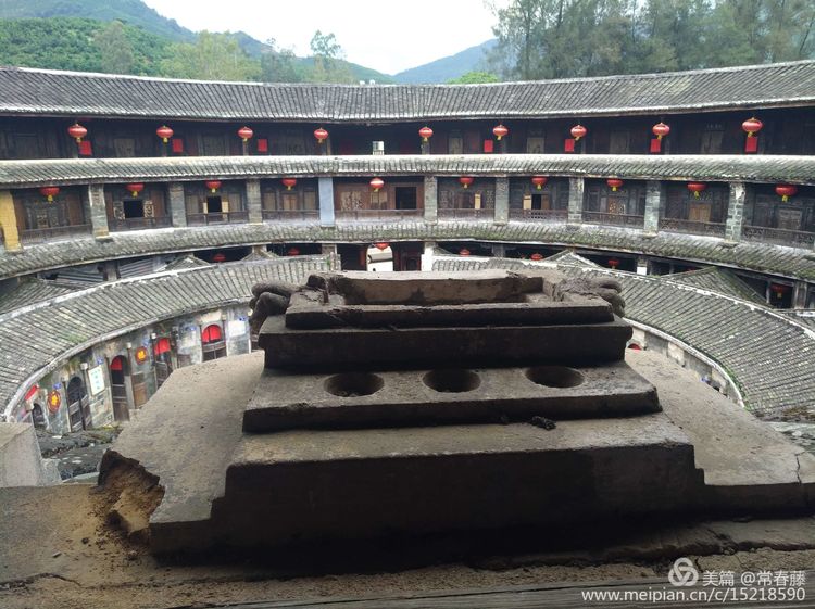 土楼的建造过程中遇到什么,土楼1575多少一包