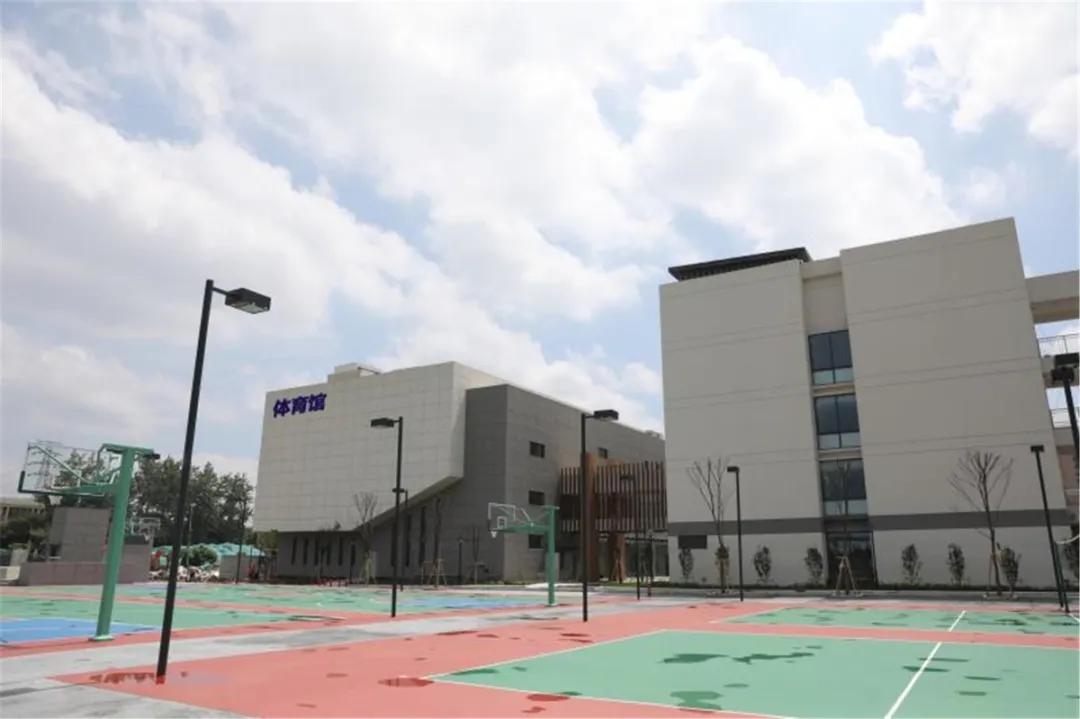 高品质、现代化、获领导肯定,这所小学要办人民满意的教育