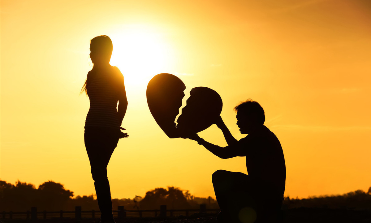 抠门男的分手,抠门的男人分手后要钱