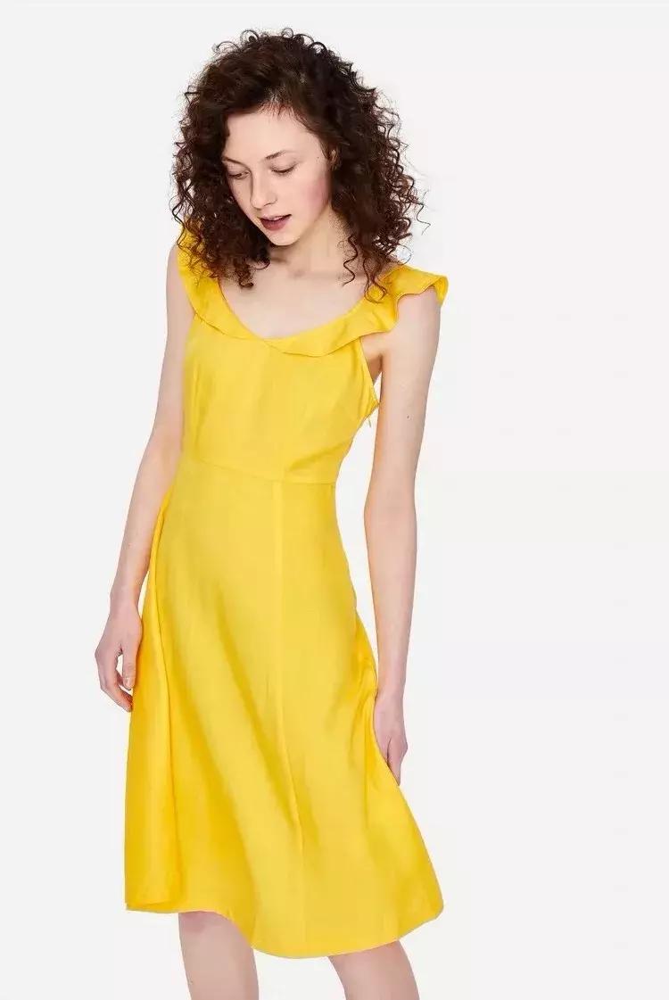 zara折扣季值得入手裙,zara这季值得入手单品