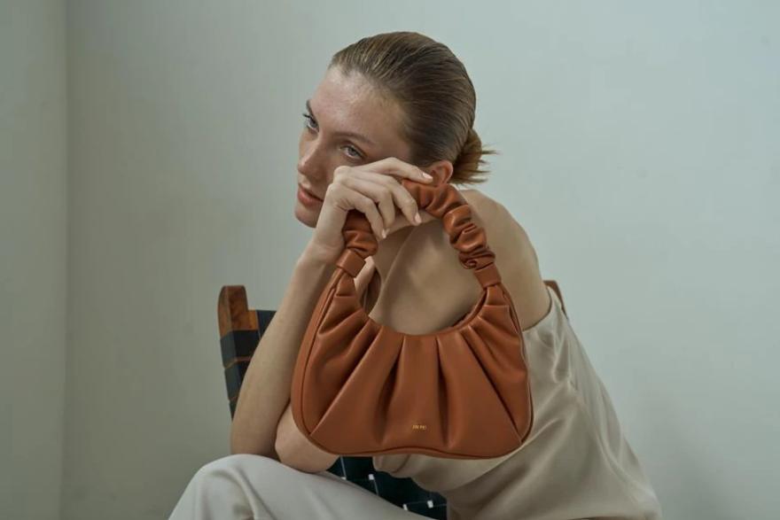 钟楚曦宋妍霏对比照,宋妍霏钟楚曦时尚搭配