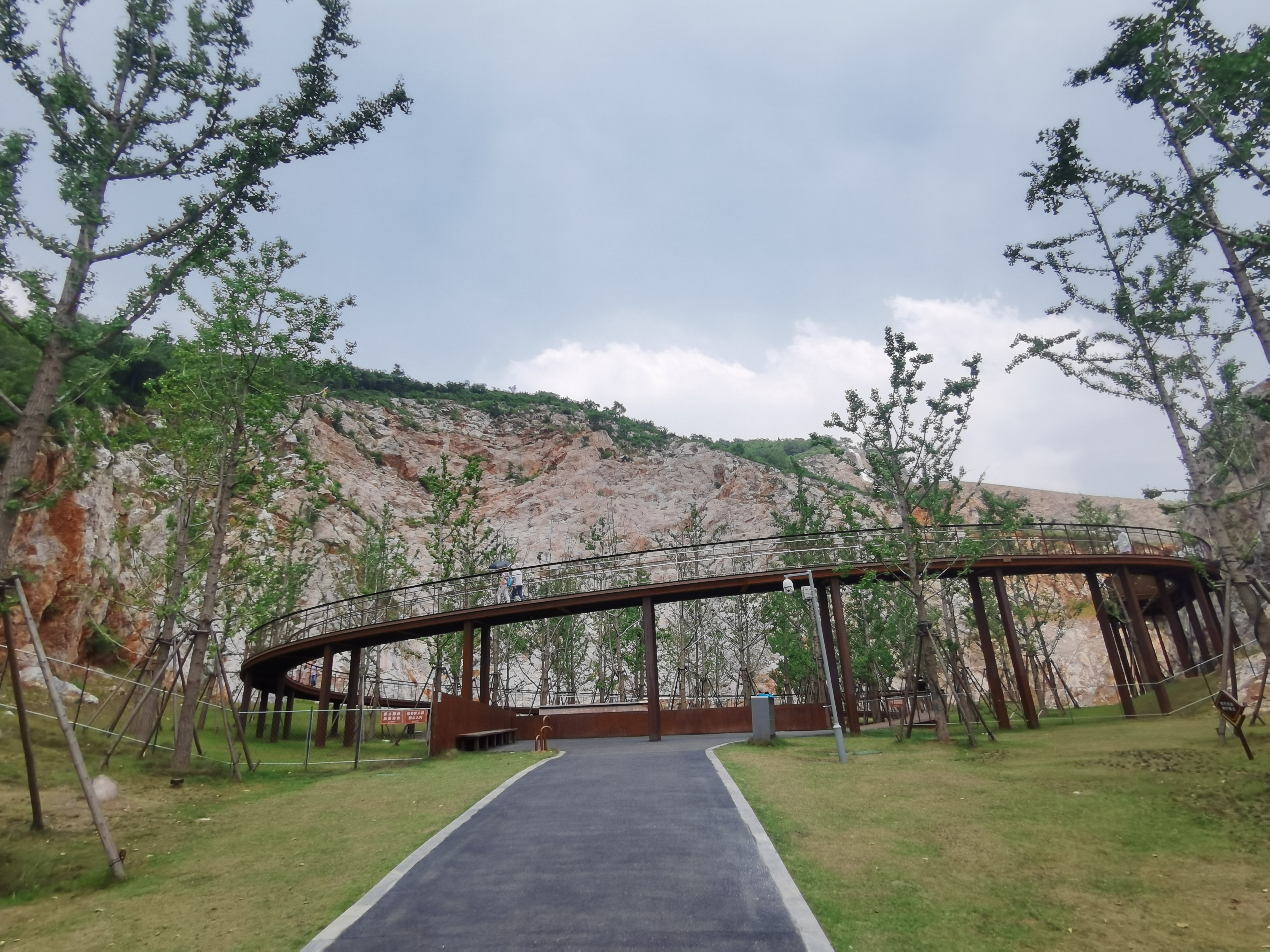 化腐朽为神奇的创作,化腐朽为神奇玉雕作品