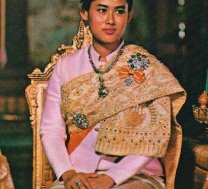 泰国公主诗琳通加冕,泰国王位诗琳通