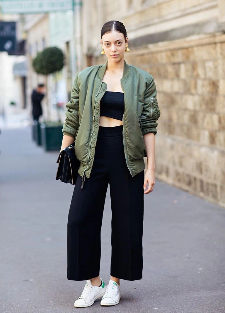 150斤面包服显瘦,面包服加直筒裤