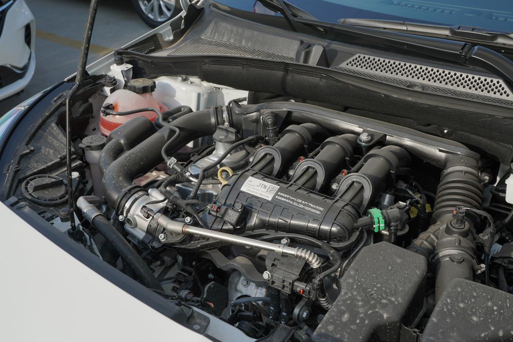 别克凯越高级感,二手别克凯越值得买吗