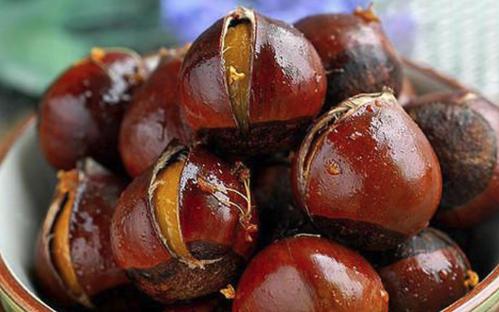 板栗用热水煮还是用冷水煮,板栗是用凉水煮还是用开水煮