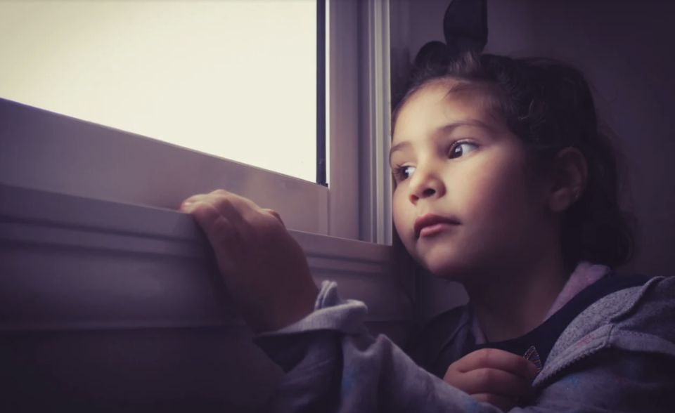 孩子遇事不敢主动没有信心怎么办,孩子有畏难情绪不自信怎么办