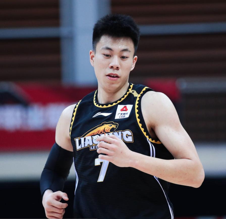 100秒砍6分，昔日“三郎”一战封神！辽宁八连胜终结真不冤