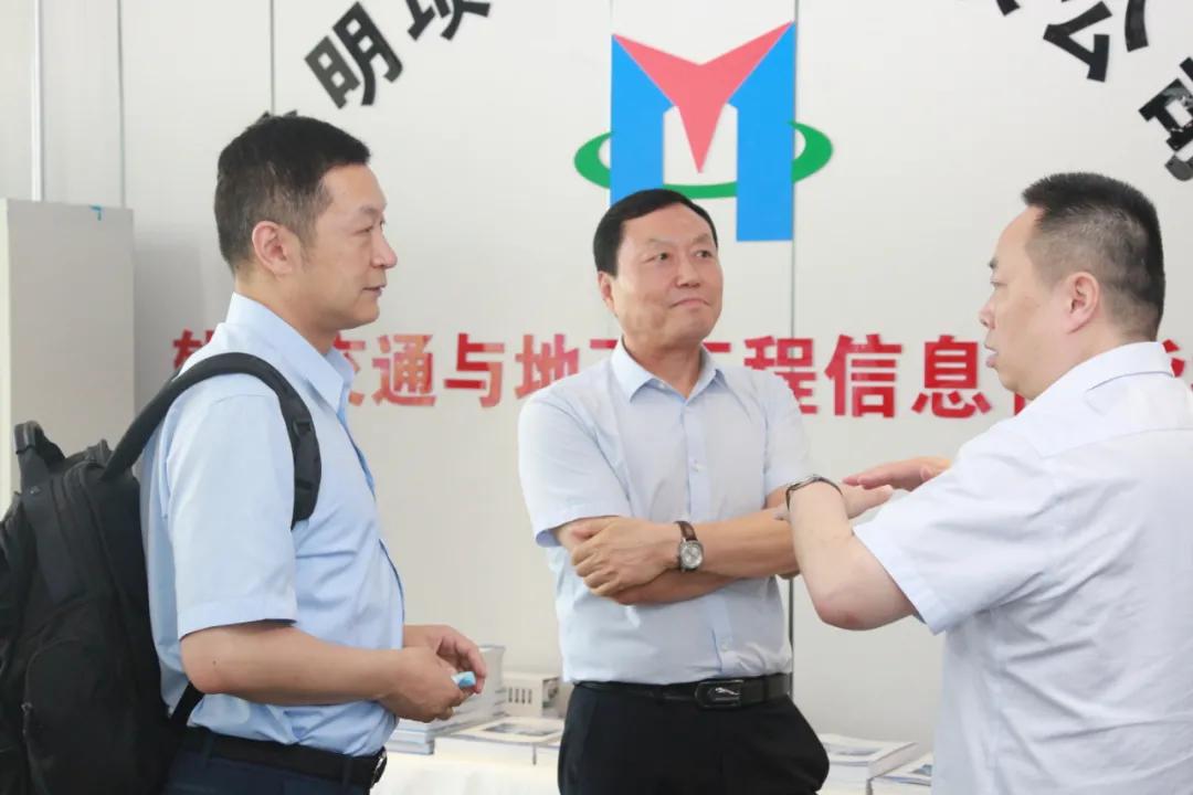 广联达考察,广联达公司领导人员